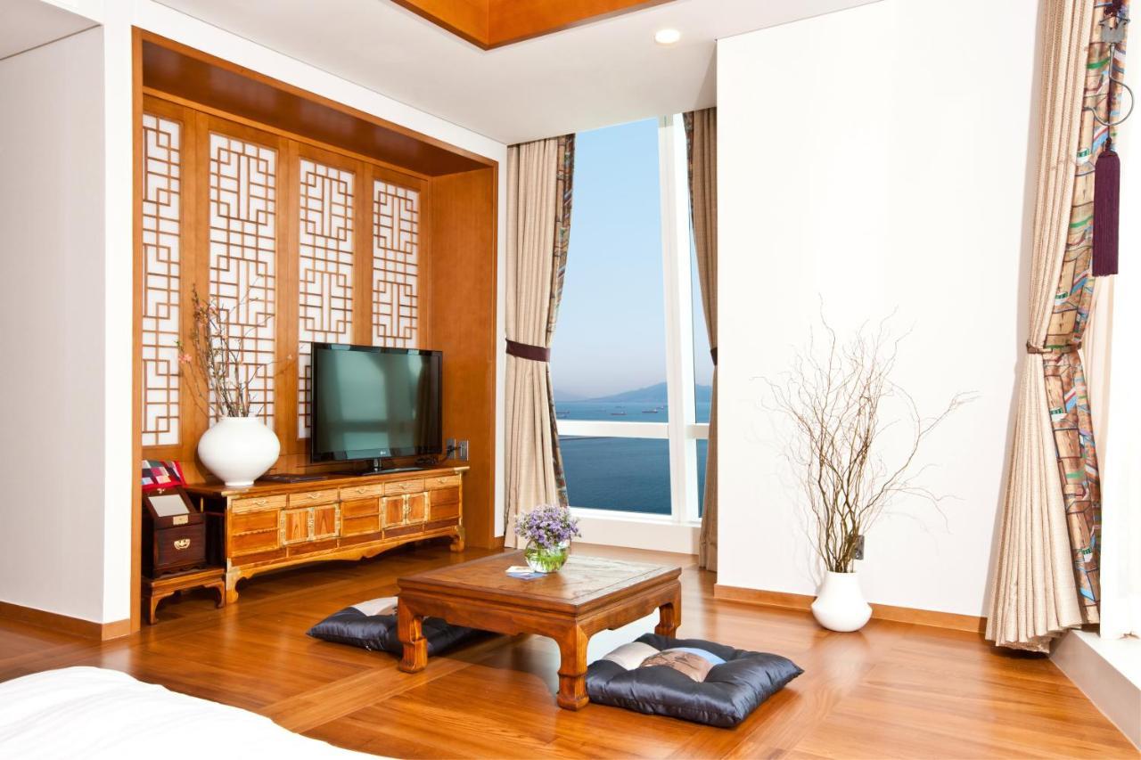 Sono Calm Yeosu Exterior foto